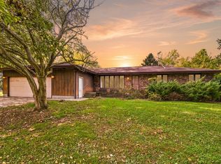 1764 Elgin St, Chesterton, IN 46304