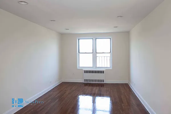 Sold by Stein-Perry | media 9