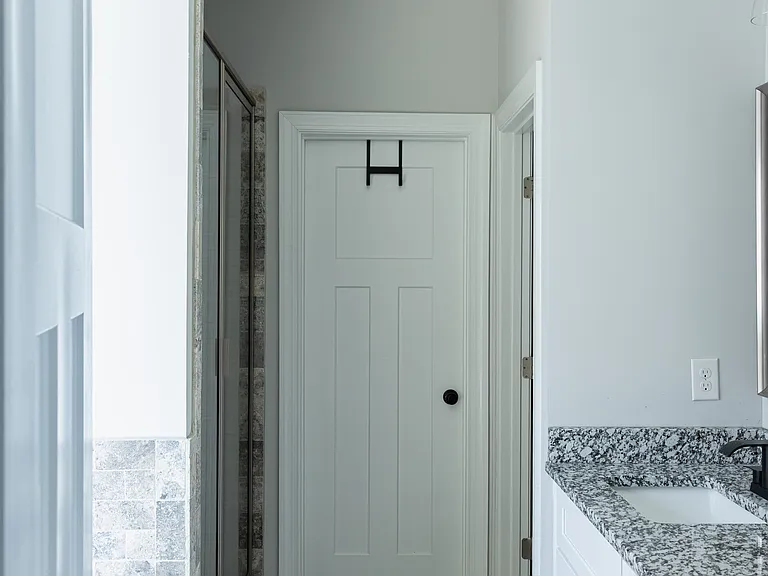 906 Adirondac Way — Photo 10