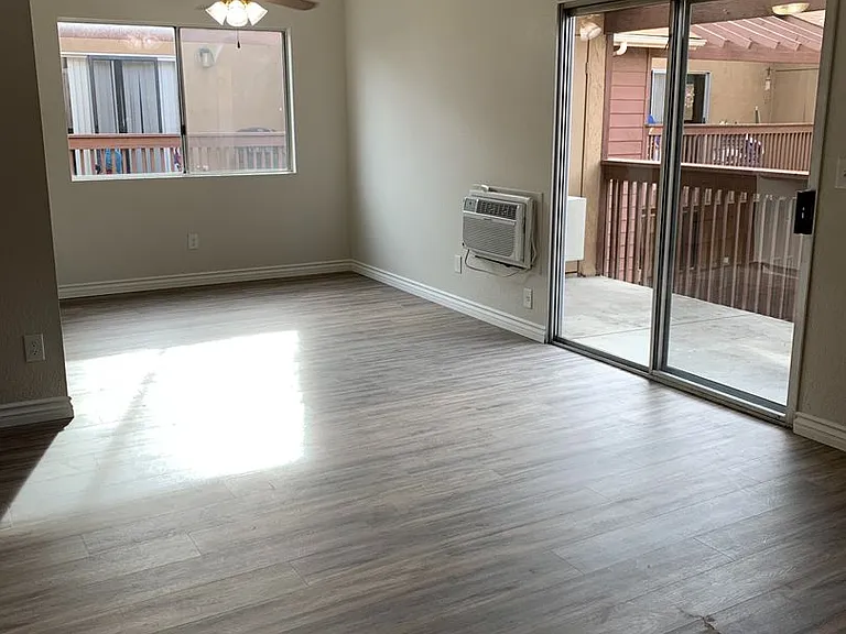 Washington Vista Apartments — Photo 6