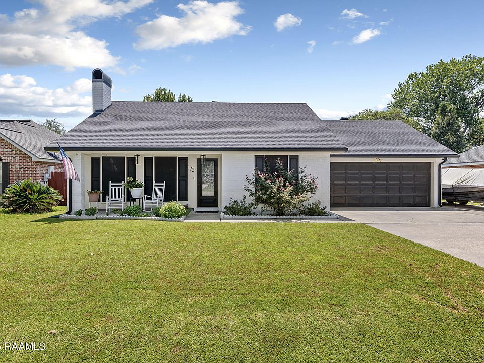 1st image of 122 Briar Green Dr