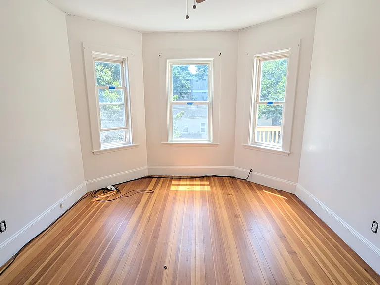 84 Bailey St #1 — Photo 5