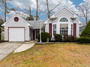 222 Danbury Dr, Little Egg Harbor, NJ 08087