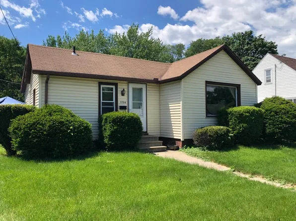 1724 S Carolina Ave, Mason City, IA 50401