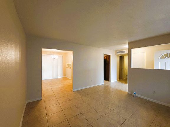 3rd image of 1131 N Bentley Ave
