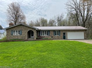 1381 Robb Rd, Conneaut, OH 44030