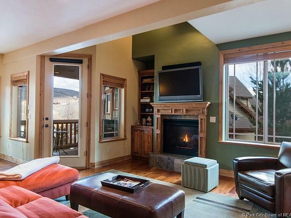 3rd image of 3026 W Canyon Links Dr #37