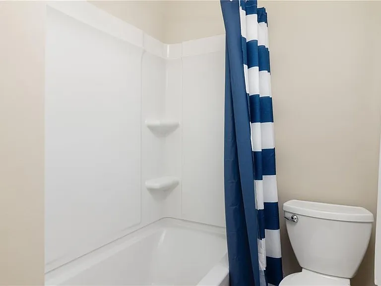 9 Chestnut Hill Rd #B — Photo 24