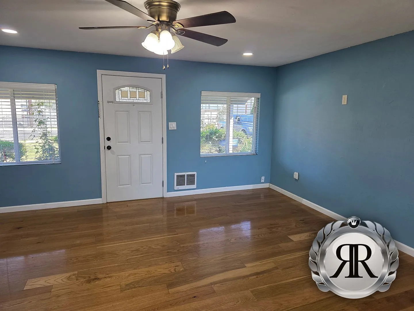 3 Bedroom, 1 Bath, Fenced Yard — Photo 3