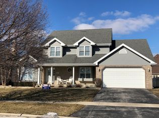 317 Lilac Dr, Beecher, IL 60401