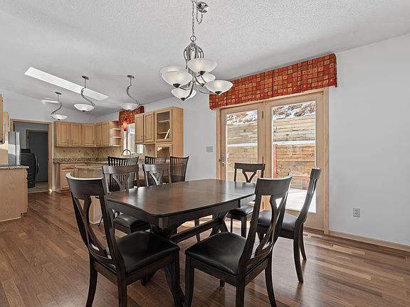 3rd image of 1500 Viola Rd NE