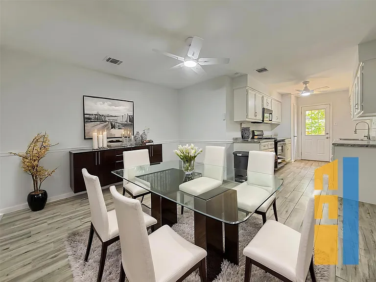 3514 Valerie Ln — Photo 3