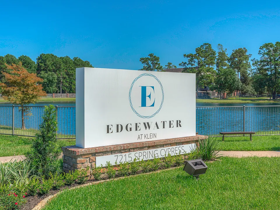 The Edgewater at Klein