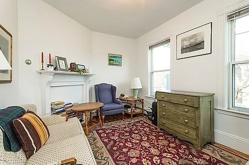 137 Columbia St #3L Photo 1