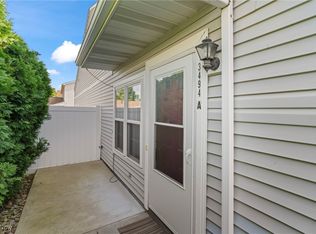 3494 Ivy Hill Cir UNIT A, Cortland, OH 44410