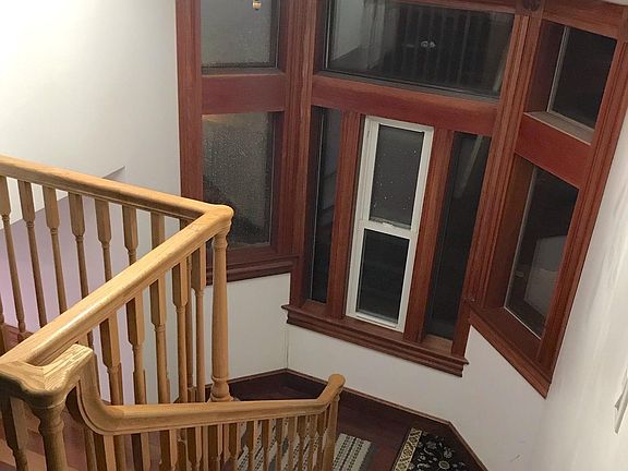 2nd image of 12 Francis St #2