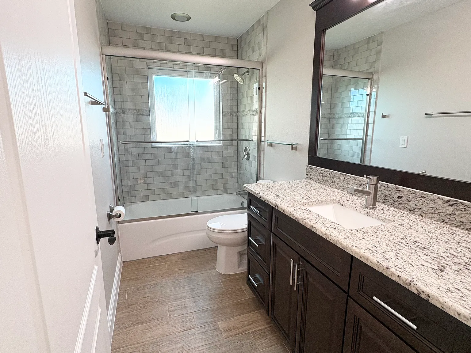 9718 Crenshaw Cir — Photo 3