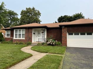 13630 Balfour Ave, Oak Park, MI 48237