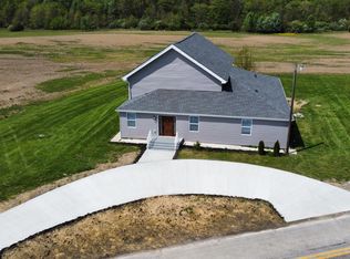 8885 Peters Rd, Ashley, OH 43003