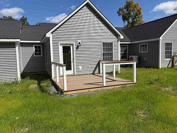 3rd image of 526 Jennings Brook Drive