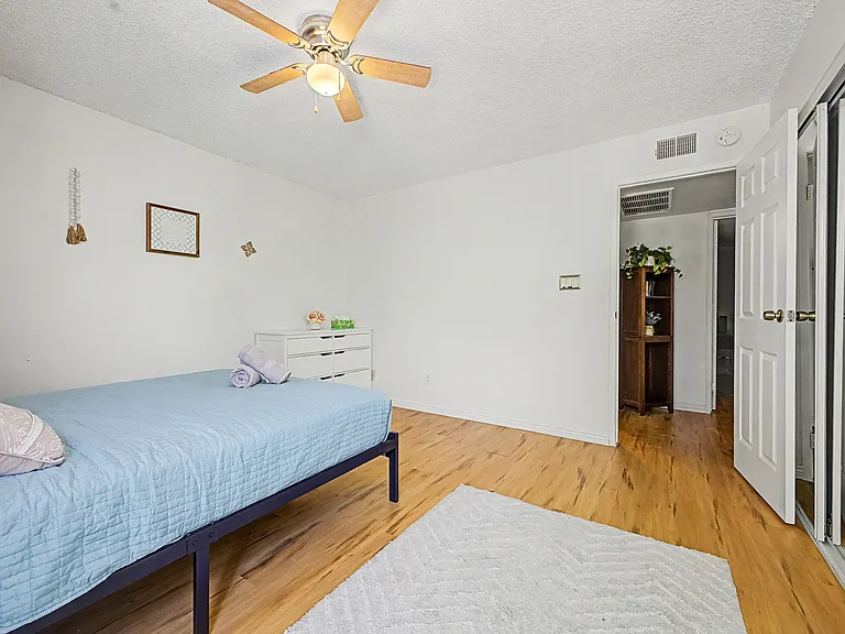 4950 N Miller Rd #ROAD200 — Photo 15