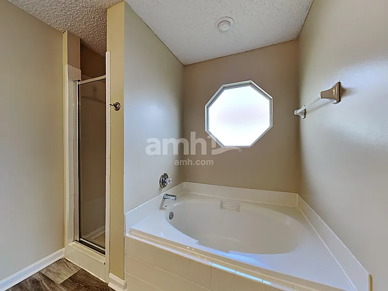 2793 Crumplehorn Ln — Photo 12