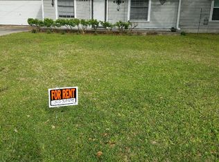 2494 W Lucas Dr, Beaumont, TX 77706