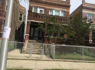 925 N Drake Ave, Chicago, IL 60651