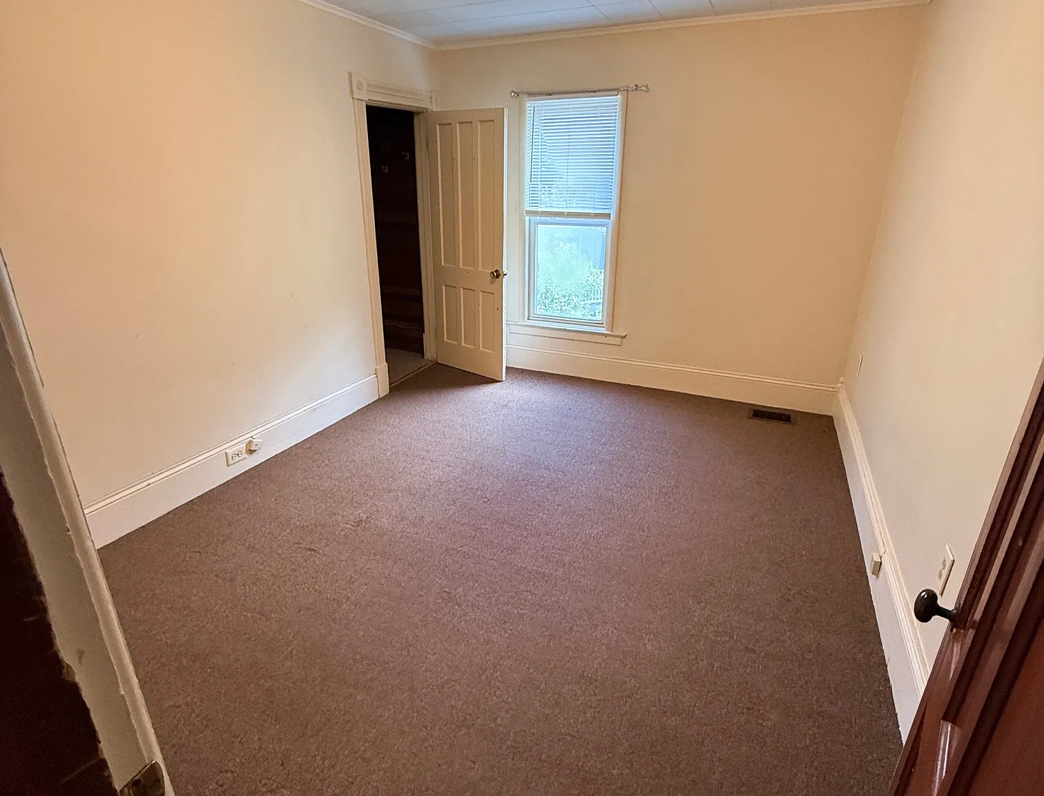 1 bed, 1000 sqft, $800 — Photo 4
