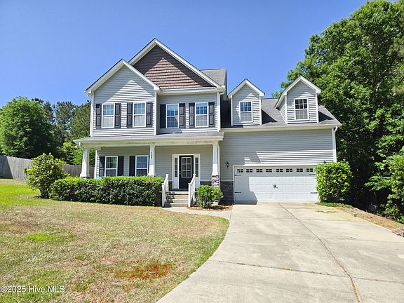 3rd image of 500 Pepperwood Lane