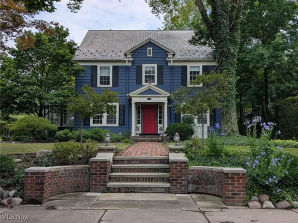 2877 Torrington Rd, Shaker Heights, OH 44122