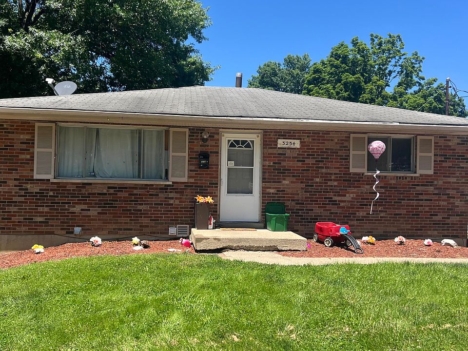 1st image of 3234 Fieldcrest Dr