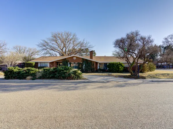 509 18th St, Seagraves, TX 79359