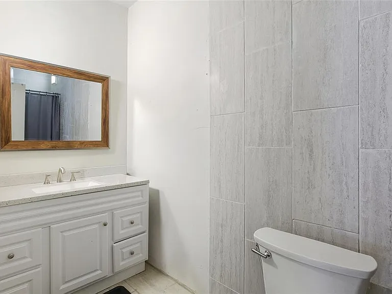 2826 Marlette St — Photo 15