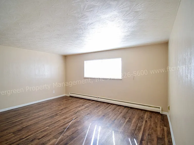 1500 12th Ave — Photo 11
