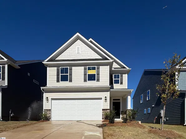 611 Bluestem Cir, Fountain Inn, SC 29644