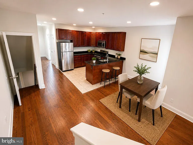 1804 N 16th St N #C — Photo 3