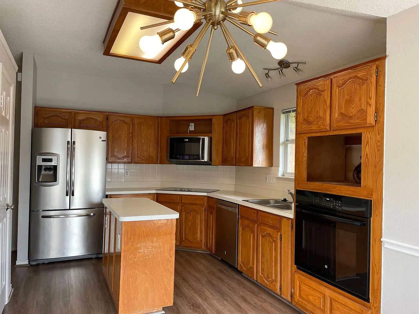 3 Bedroom 2 bath home in Allen, TX! — Photo 2