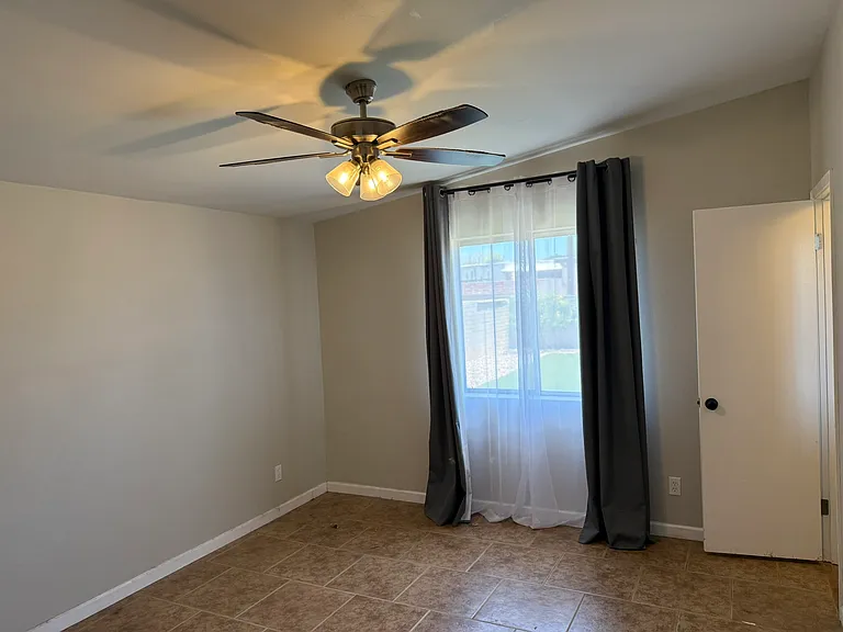 8812 E Shiloh Pl — Photo 30