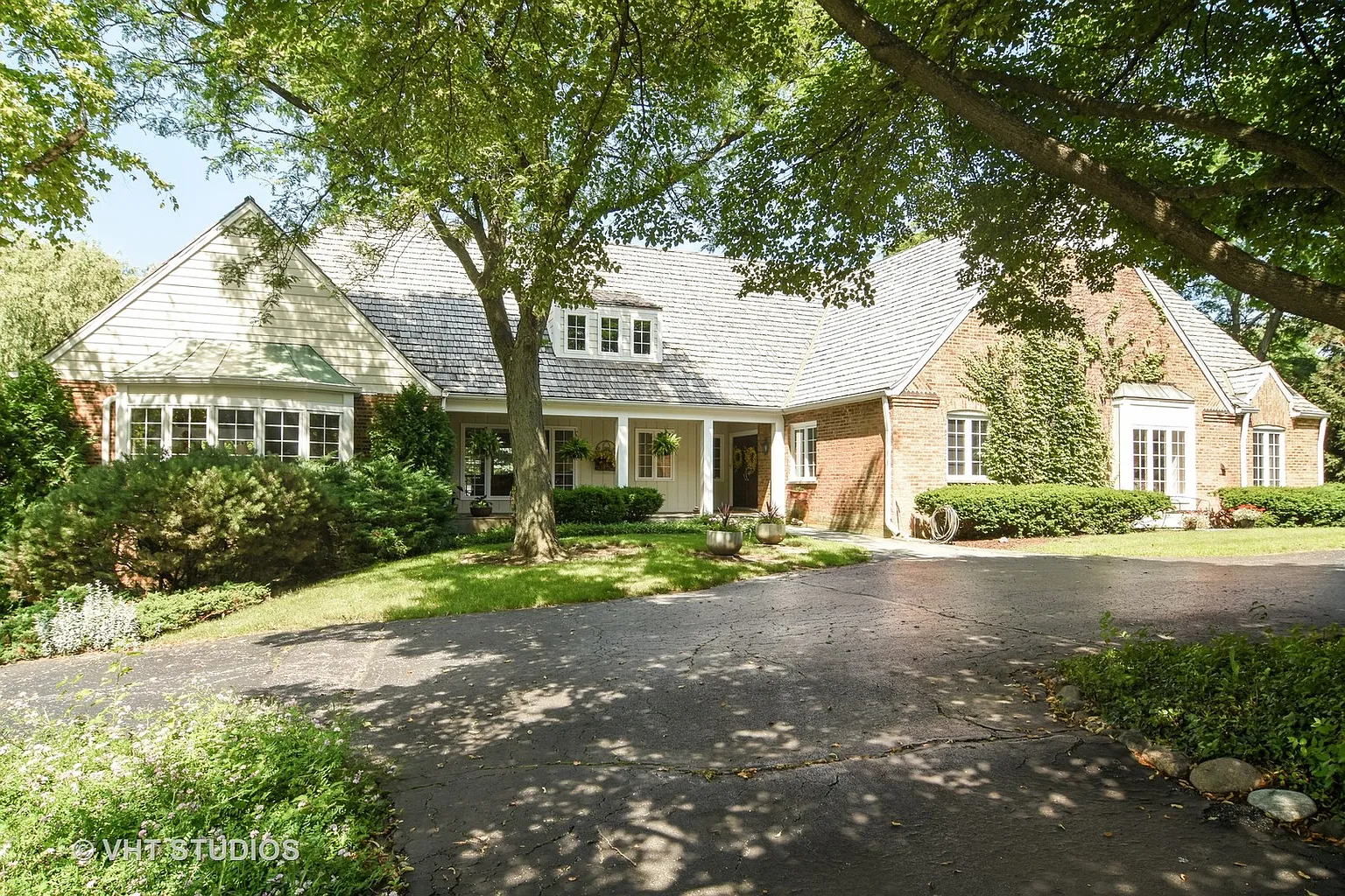 6726 Indian Creek Rd photo 1