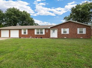 604 N Claud Avenue, Bolivar, MO 65613