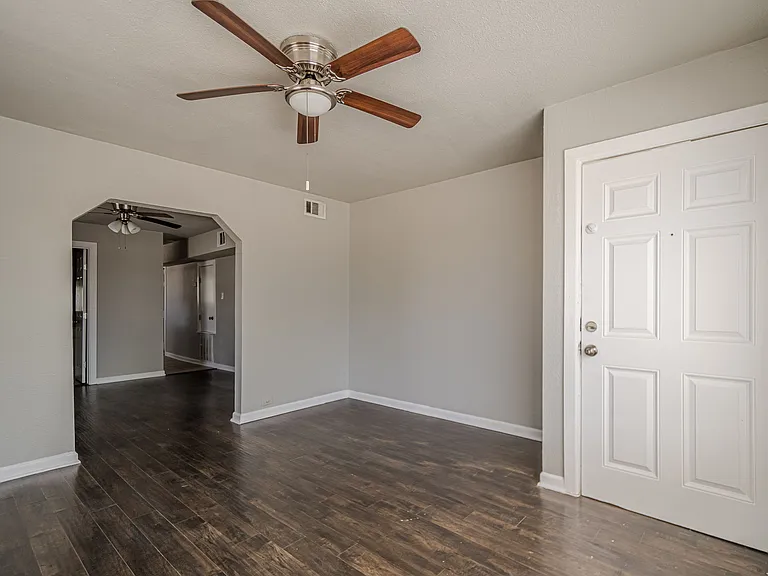 2323 Arbor Pl #3 — Photo 5