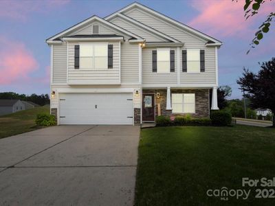 2739 Golden Rose Ln, Charlotte, NC, 28216