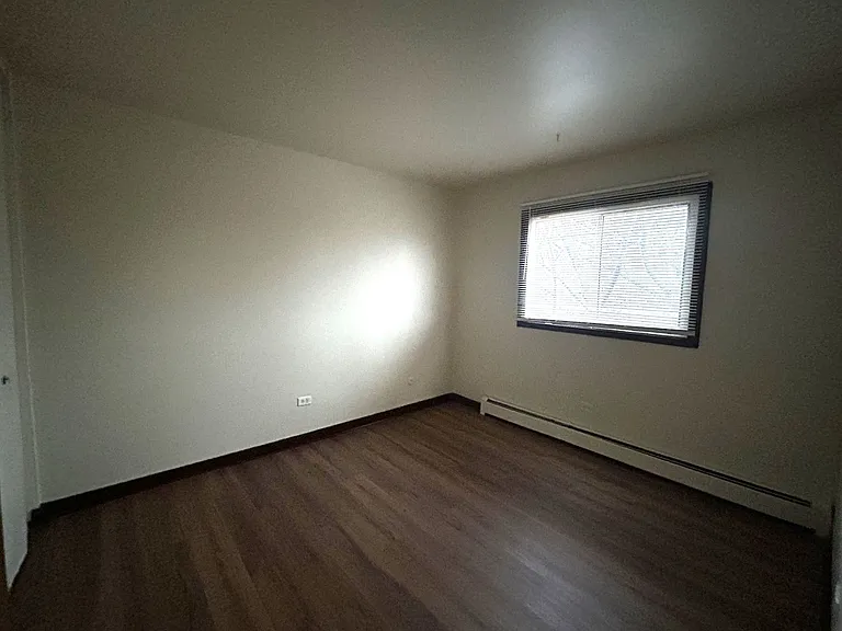 1300 Getzelman Dr — Photo 6