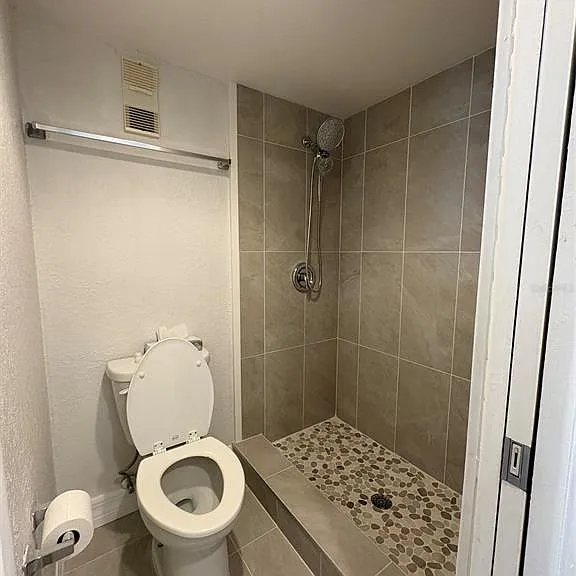 250 Woodette Dr #A — Photo 37