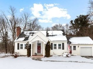 111 Chestnut St, North Reading, MA 01864