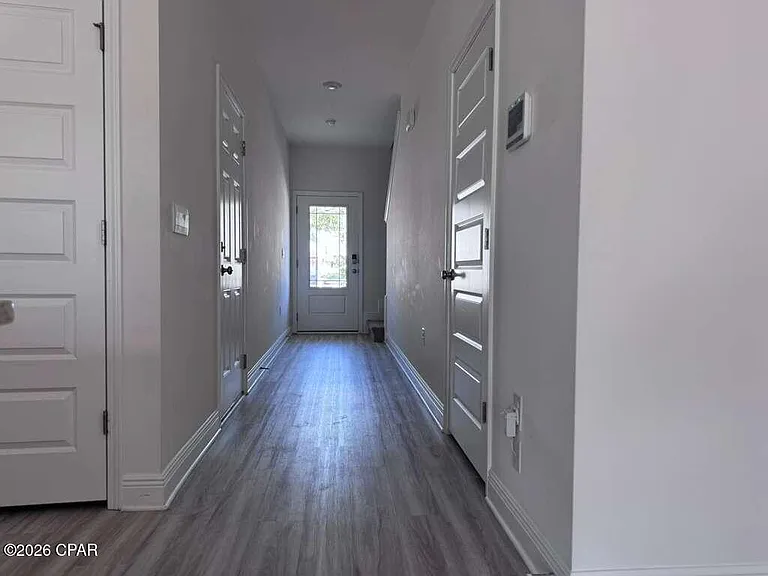 147 Ellery Ln — Photo 28