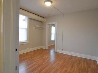 2214 D St APT 5, Omaha, NE 68107