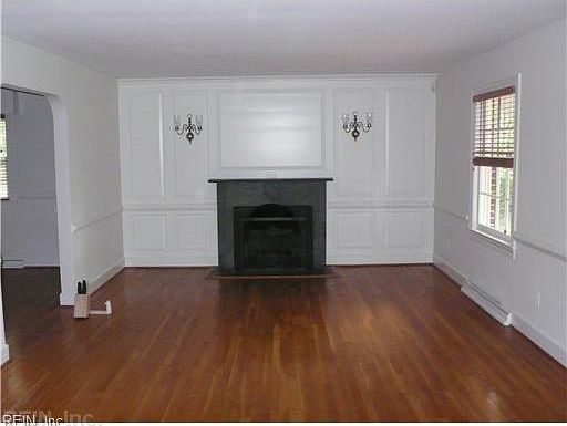 5th image of 22 Madison Ln S