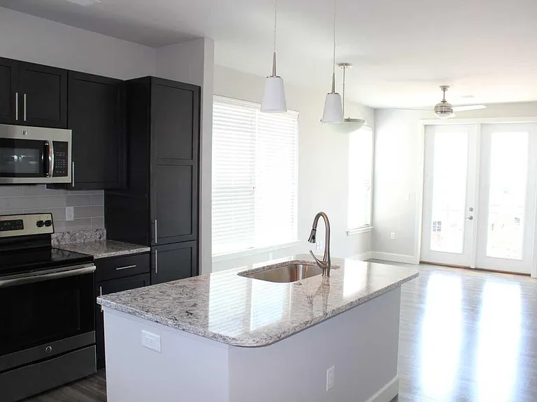 The Vue at Creve Coeur Apartments — Photo 144